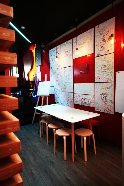 Pilot Design & Bar * Oporto