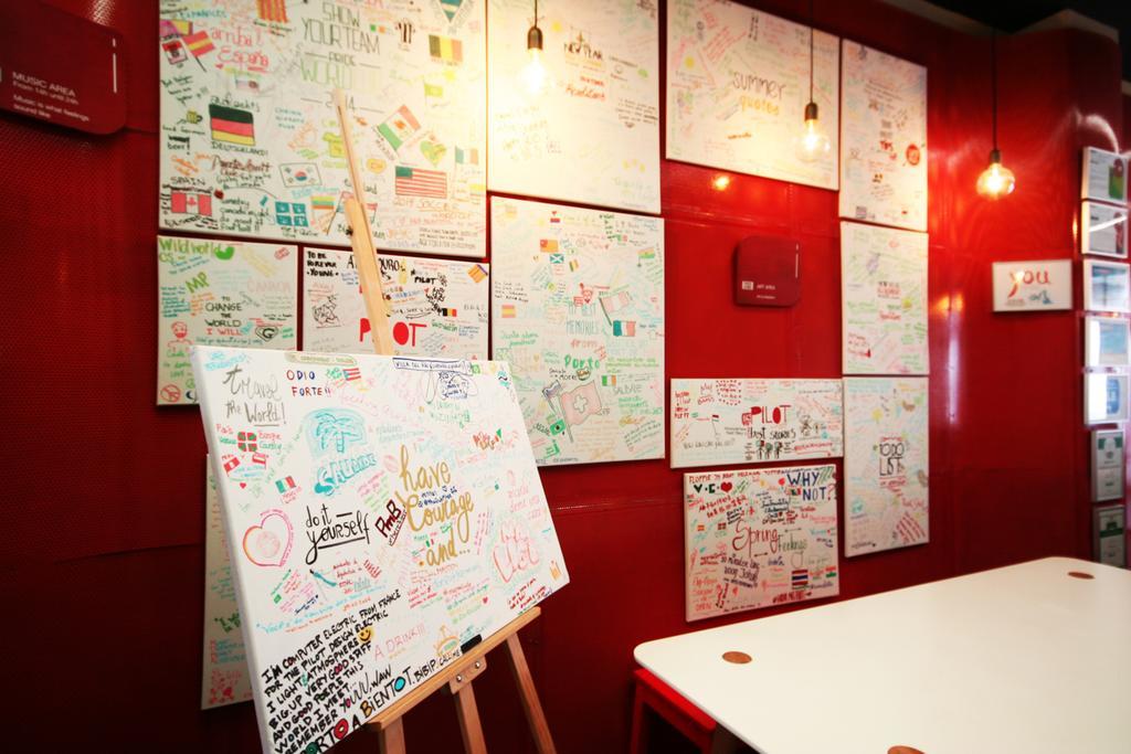 Hostel Pilot Design Hostel&bar